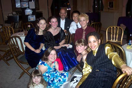group10.jpg (69110 bytes)