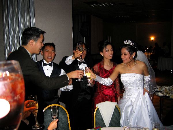 Reception6.jpg, 603614 bytes, 1/18/2004