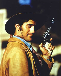 Bruce Campbell Online.  Contains Filmography w/ Pictures, Bruce's Ramblings, Biography, News Section, Current Appearances, Brisco County Jr. Episode Guide & Sound Gallery