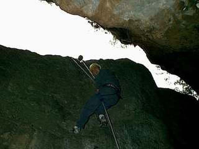 Descendiendo por la grieta