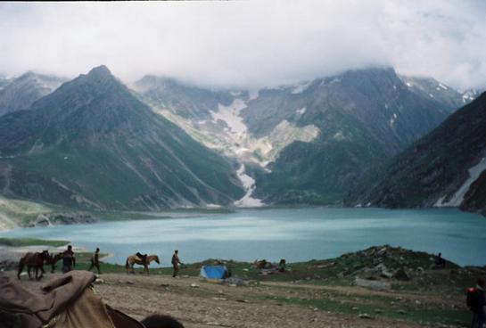 Lake Sheshnag