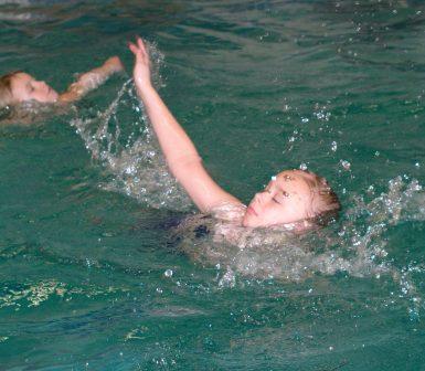 Jeffery swims
