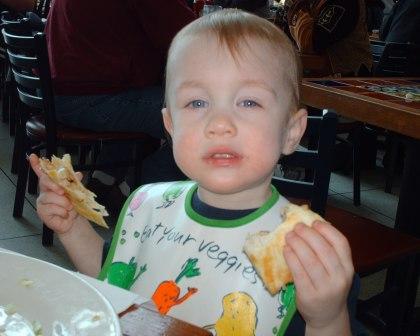 Thomas enjoys lunch in the Charlotte Airport