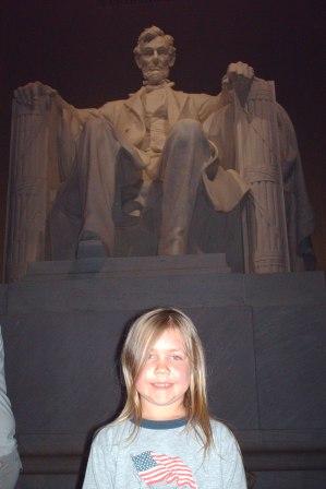 Bethan at the Lincoln Memorial