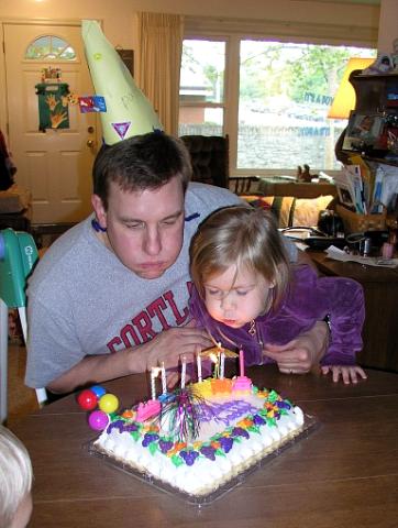 Bethan helps Daddy