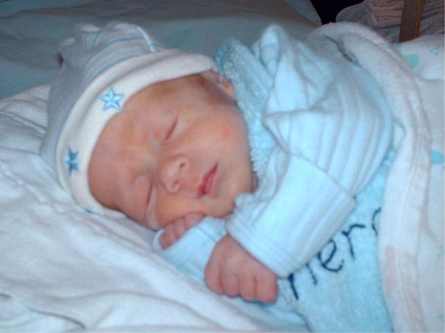 Thomas - 6 weeks