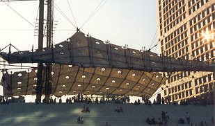Bienvenue a La Defense/Welcome to La Defense