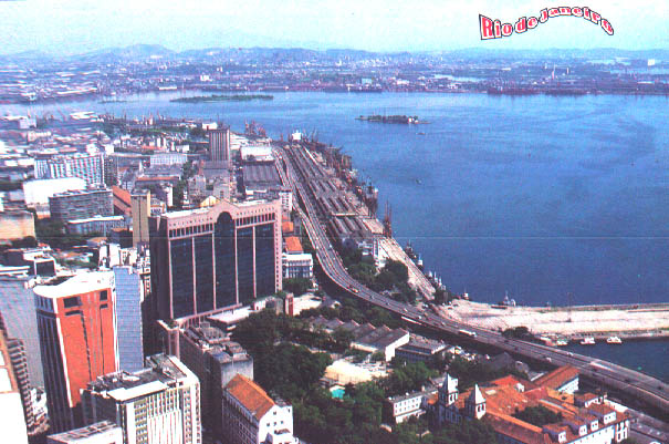 Mau&aacute; Square