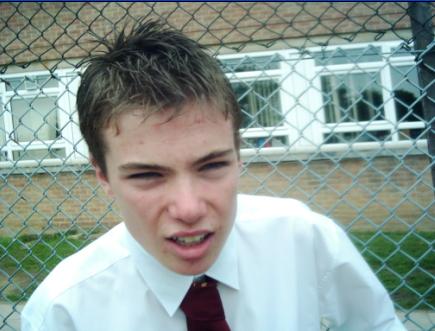 The richest kid in England. A gambling alcholic but very cool. 