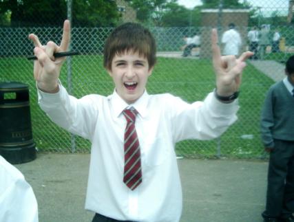 A fellow rocker. Tres cool. A member of Elektrik Shok.