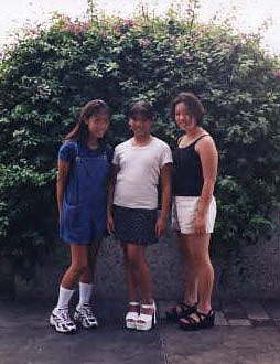 us pOsing AgAin