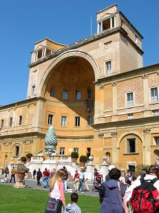 Part of the Vatican museum building from inside the courtyard.&nbsp; 