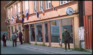 aatromso024.jpg (42251 bytes)