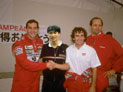 Lofriman bersama Ayrton Senna dan Alain Prost , mereka adalah Juara Dunia Formula 1