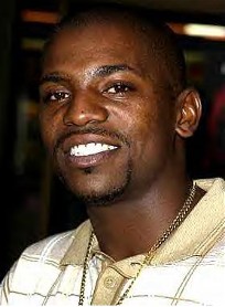 Mekhi Phifer just hangin'