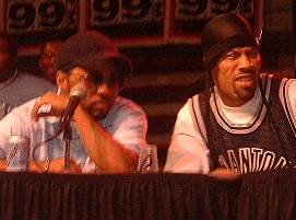Musiq and Redman can't help but check out what's in the audience... a bear!