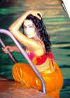 meera14.jpg (37969 bytes)
