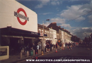 Arsenal underground station