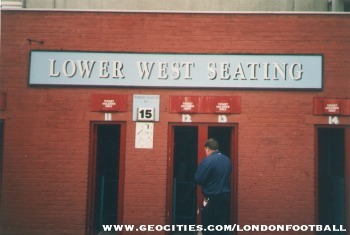 Ingang van de West Lower Tier