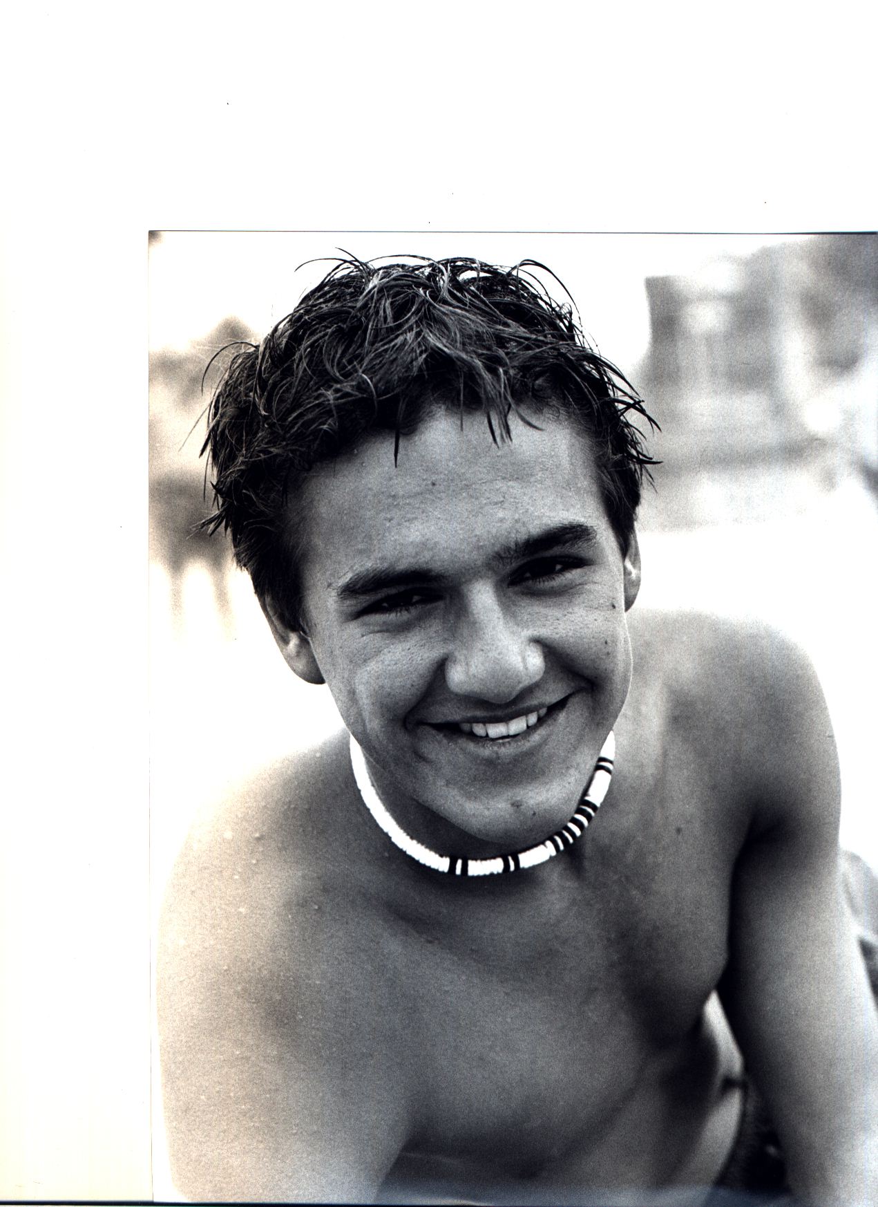� Mikey goes baywatch!!! *WOW*