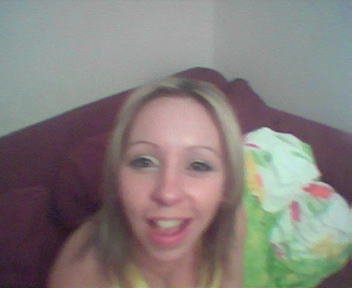 this is emma, please b nice to her........shes very very drrrrrrrrrrunk, but at sweet as eclairs! love u girl!