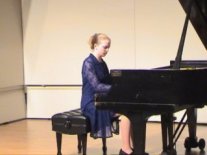 CraigerNicoleHonorsRecital3.jpg (13374 bytes)