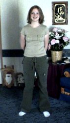 Nicole2003Haircut (10308 bytes)
