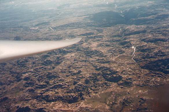 Nacimiento del Rio Mina Clavero.jpg (40088 bytes)