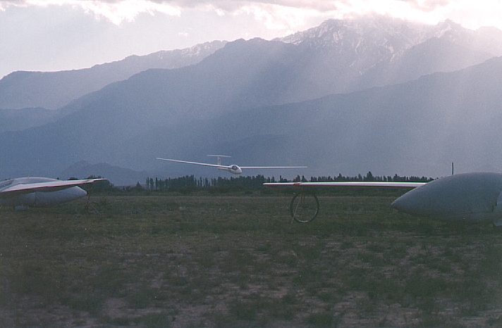 Pasada del KY.jpg (39958 bytes)