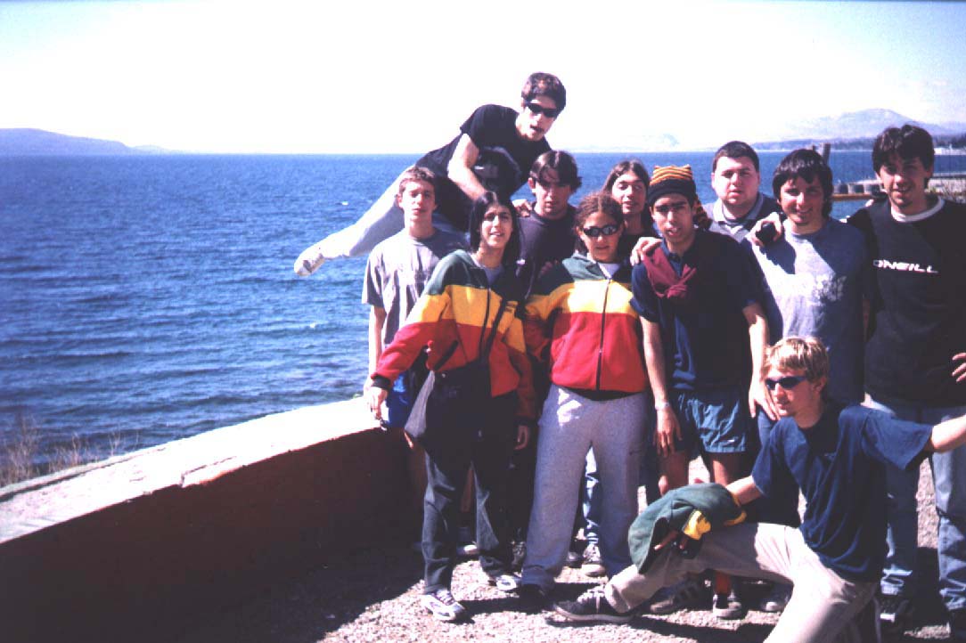 algunos.jpg (98213 bytes)