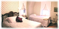 Queen-size bed  and single bed