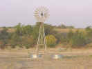 Windmill1.jpg (49622 bytes)