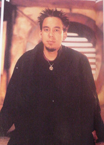 Mike Shinoda takes time out