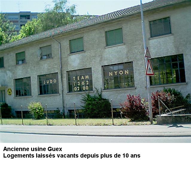an moins cinq appartements vides