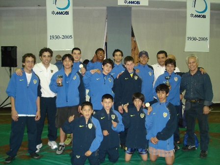 El Equipo de Iniciaci�n que particip� en la Copa Macabi 2006 de Lucha Libre 