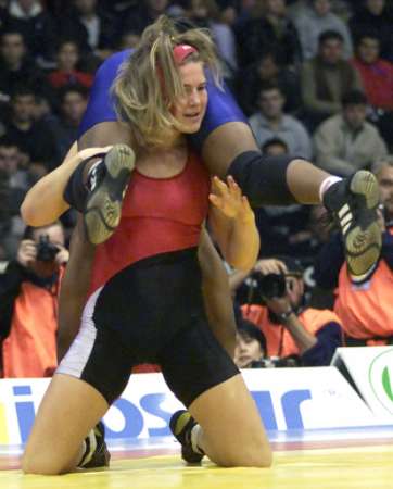 Las mujeres hermosas tambi�n luchan