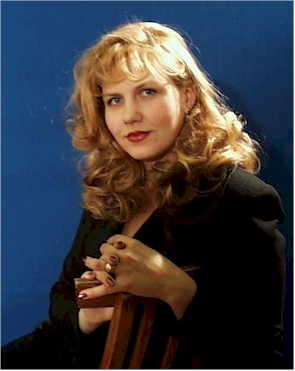 0051Natasha2.jpg (26336 bytes)