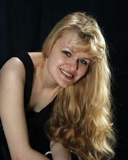 38natalia2 (36757 bytes)