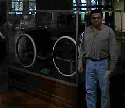 Click Here - Frank at the Ford Museum
