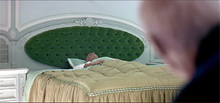 sleep5.jpg (25677 bytes)