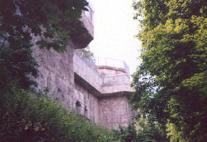 G-Tower