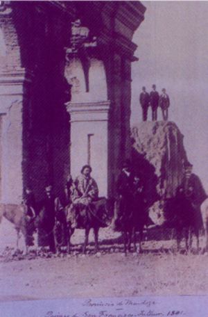 Diario Accion de General Rodriguez, politica, actualidad, noticias e informacion, personalidades e instituciones, policiales, galerias de fotos; historia de General Rodriguez, sus origenes, edificios, estancias, habitos y costumbres, anecdotas, comercios e industrias, los fundadores, antiguas instituciones, fotos e imagenes; suplementos especiales: la crisis politica, economica y social de la Argentina, los acontecimientos de Diciembre de 2001, articulos y entrevistas; Emigracion: toda la informacion destinada a aquellos que desean emigrar, radicarse o estudiar en el exterior, visas, pasaportes, consejos, guias, informacion util, links; Trueque: novedades e informacion, links, estructura del trueque; el casamiento de Maxima Zorreguieta y el principe Guillermo Alejandro de Holanda; Guerra de Afganistan: galeria de imagenes e informacion sobre la primera guerra del siglo XXI; la guerra de Irak, Bagdad, Georges W. Bush, Saddam Husseim, el atentado a las torres Gemelas de Nueva York, las twin towers, el 11-s, y descripcion del hecho que conmovio al mundo; Empleo: consultoras, clasificados, agencias de empleo, consejos e informacion util, curriculum vitae, como confeccionarlos, noticias de actualidad; 
Los numeros de la crisis: Las consecuencias de la crisis politica, economica y social; estadisticas, pobreza, desnutricion, salud y asistencia; noticias regionales y provinciales, columnas y editoriales; informacion para negocios: pymes, links, empresas y negocios; Agenda Cultural con toda la informacion de cursos, universidades, talleres, escuelas y oportunidades, exposiciones de arte de la region; buscadores en Internet, Enlaces: links a los mejores sitios de educacion, cultura, arte, biografias, politica, interes general, web, Links del Diario Accion: RMS Titanic, su historia, su tragico viaje inaugural; historias, testimonios, documentos y articulos sobre el naufragio; links y sitios sobre el tema; la pelicula de Cameron, fotos e imagenes; suplementos especiales, Historia Argentina y de General Rodriguez, la llegada de la democracia en General Rodriguez, la asuncion de Juan Lumbreras como intendente en 1983, galeria de imagenes, sus palabras y los actos, su gabinete, festejos de la comunidad. Fundacion del pueblo de General Rodriguez, sus instituciones y personalidades relevantes, arquitectura y edificios, comercios e industrias, sus comienzos, estancias, inmigraciones italianas, espa�olas, vascas e irlandesas, anecdotas y efemerides, sus hombres ilustres, el Hospital Vicente Lopez y Planes, su fundacion por las Damas de Beneficencia, el hundimiento del crucero General Belgrano, testimonios de ex combatientes y tripulantes, su comandante Hector Elias Bonzo, fotos e imagenes, recuerdos y homenajes, historia de la familia Bonzo de General Rodriguez, entrevistas y articulos periodisticos. La guerra de Malvinas en el Atlantico Sur, el conflicto belico con Gran Breta�a de 1982, politicos relevantes, Benjamin Paez y Trueba, fotos antiguas de familias fundadoras, galerias de imagenes de pobladores, recorrida virtual por el antiguo General Rodriguez, el paso de la Infanta en 1910, historia de La Serenisima, la familia Mastellone, La Choza, Bernardo de Irigoyen, peronismo y radicalismo y muchisimo mas