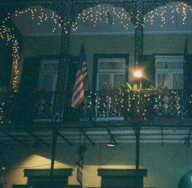 balconynite.jpg (13323 bytes)