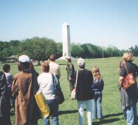 battle.jpg (13393 bytes)