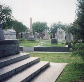grave.jpg (14764 bytes)