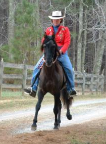 Lynn Gallup riding Emperador La Estrella