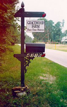 Gracewood Farm sign at main highway at end of driveway