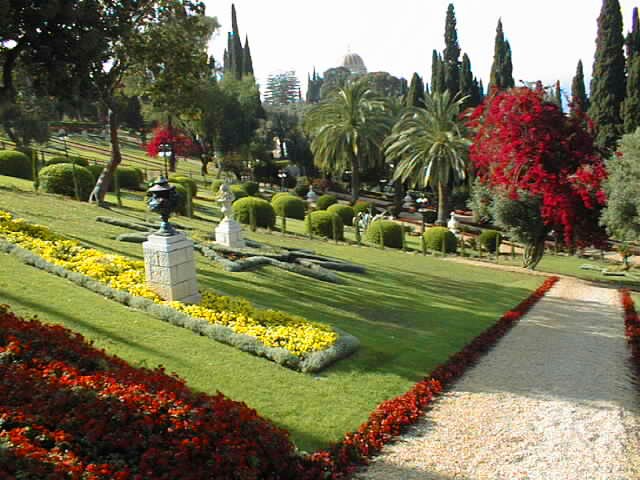 Arc Gardens