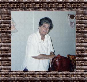 nana.jpg (32471 bytes)