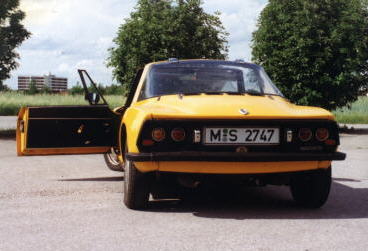 Der Chrom war am ganzen Wagen schwarz lackiert